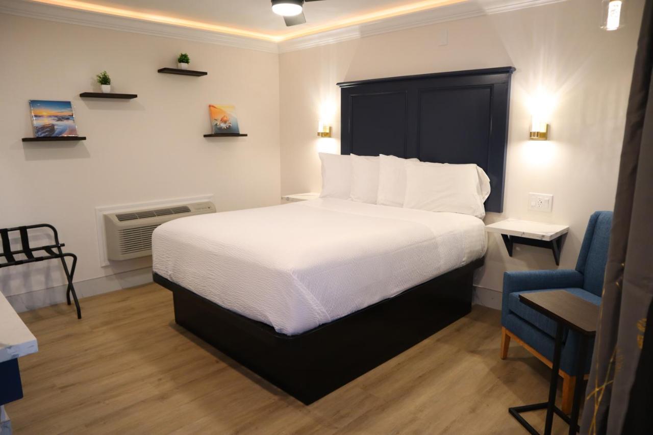 Blufftop Inn & Suites - Wharf/Restaurant District Моро Бей Екстериор снимка