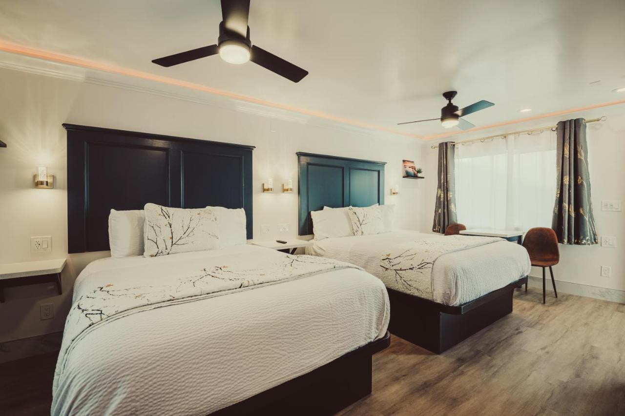 Blufftop Inn & Suites - Wharf/Restaurant District Моро Бей Екстериор снимка